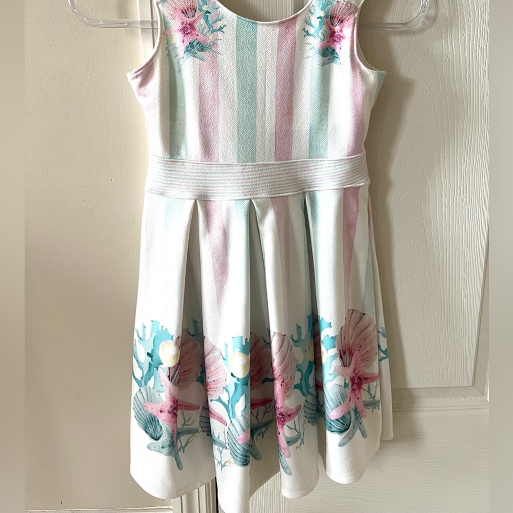 Girls dress size 6 - Picture 2 of 3